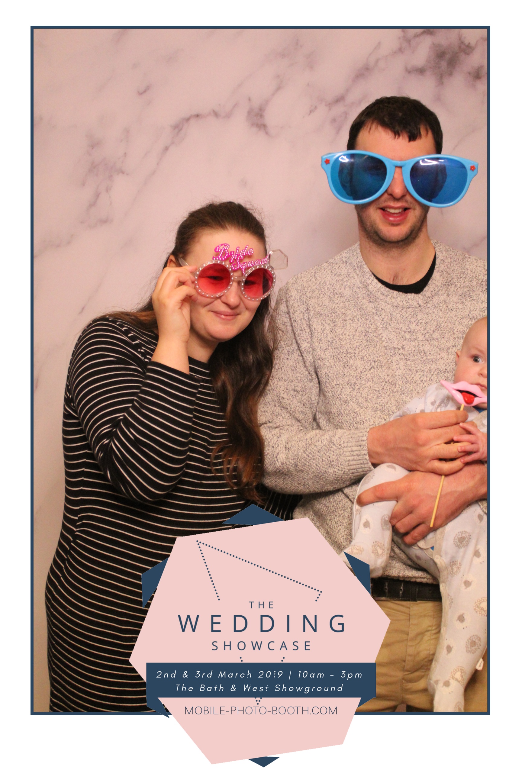 The Wedding Showcase - Magic Mirror | View more photos from the event at images.mobile-photo-booth.com/u/MobilePhotoBoothUK/The-Wedding-Showcase-Magic-Mirror